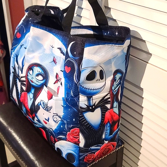 Nightmare Before Christmas HUGE tote bag w pockets lined w zipper top - Picture 3 of 5